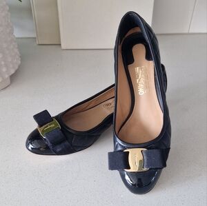 Ferragamo black Quilted Vara pump size 5.5 B